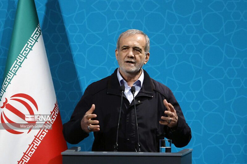 درخواست رئیس‌جمهور از مردم ایران ⁩برای کاهش ۲ درجه‌ای دمای محیط + فیلم