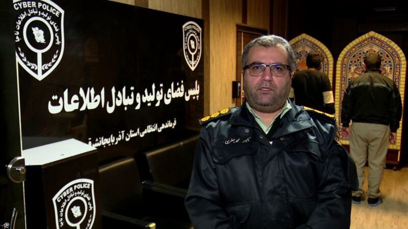کلاهبرداران سایت های خرید و فروش با ۳۵ شاکی توسط پلیس فتا تبریز دستگیر شد