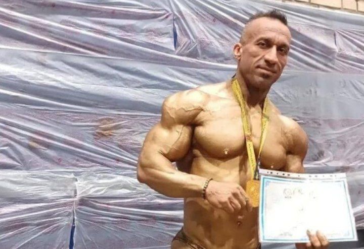 نیما کیانپور در رشته بدنسازی با کسب مدال طلا، مقام اول خوزستان را کسب کرد