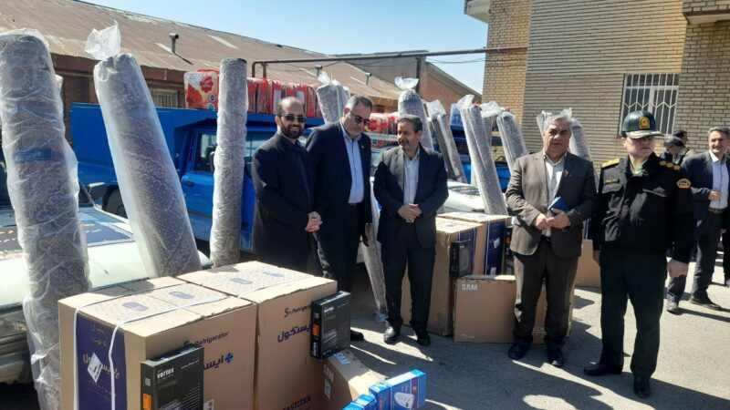 آیین توزیع تجهیزات و اقلام مورد نیاز پایگاههای اسکان نوروزی آموزش و پرورش مرند