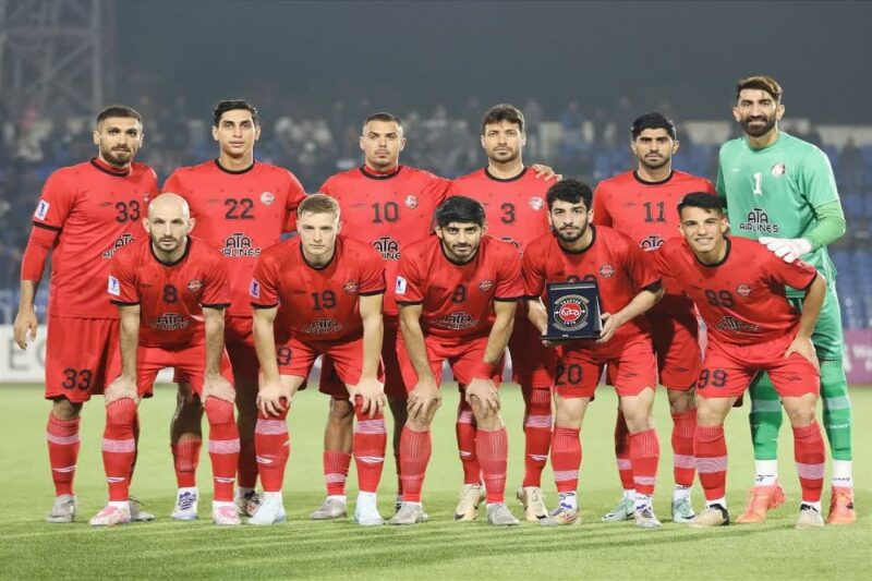 سرخ‌پوشان با صدرنشینی به استقبال بهار رفتند