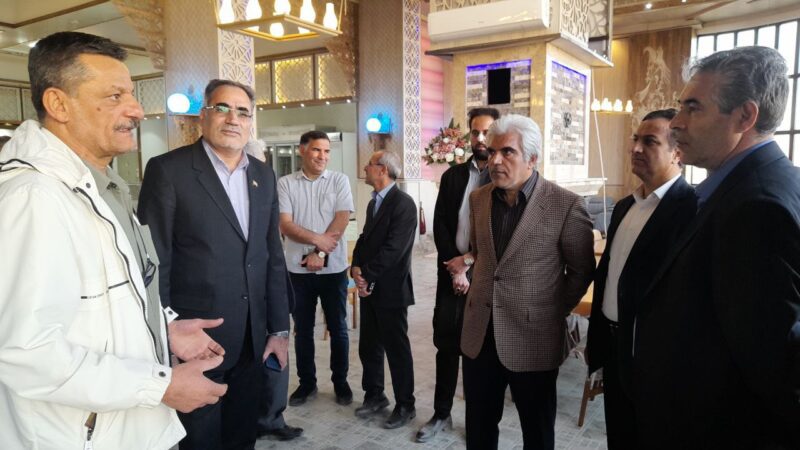 بازدید فرماندار مرند و هیئت همراه از مجتمع فعال ورزشی و گردشگری مرند