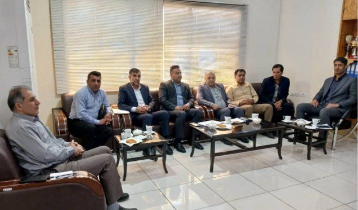 گفتگوی شهردار مسجدسلیمان و رئیس اداره تأمین اجتماعی برای تقویت همکاری ها