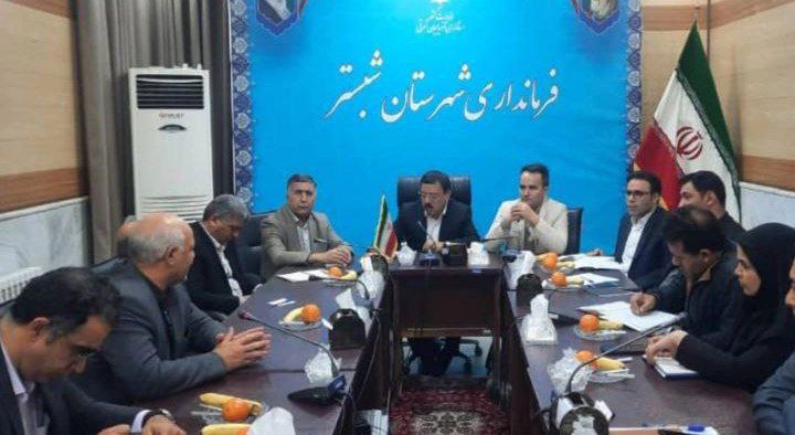 نشست معاون عمرانی استانداری آذربایجان شرقی با بخشداران و شهرداران شهرستان شبستر