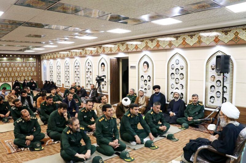 دیدار سبزپوشان سپاه بناب با آیت الله باقری بنابی