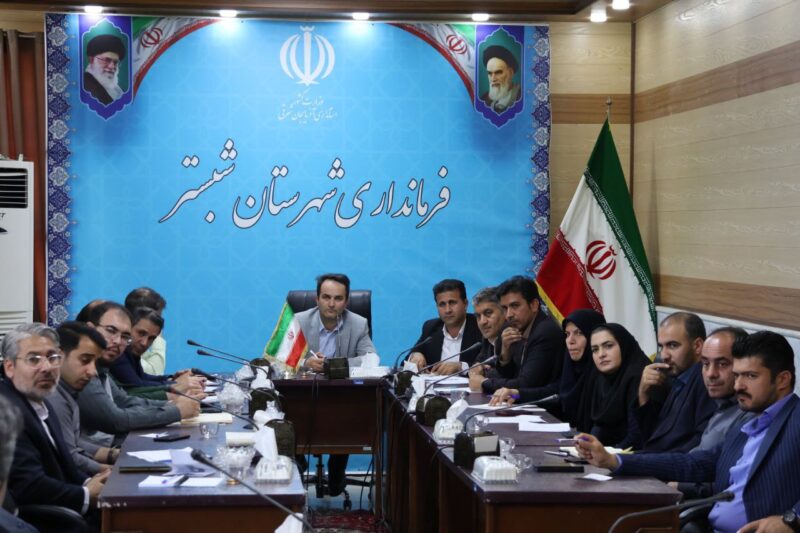 برگزاری نشست شورای اشتغال شهرستان در محل سالن جلسات فرمانداری شبستر