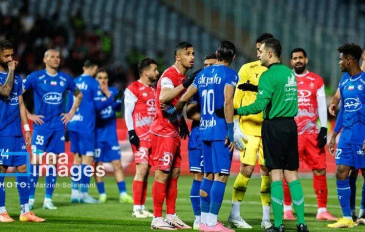 استقلال و پرسپولیس محکوم شدند