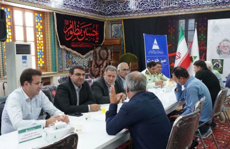 برگزاری میز خدمت با حضور مدیران سازمان منطقه آزاد ارس
