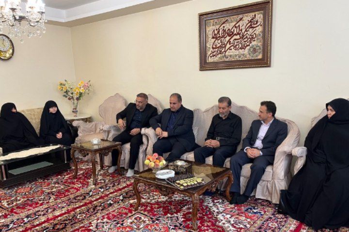 هدیه تولد پدرانه، عهدی برادرانه