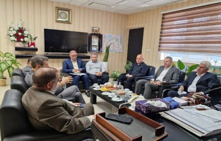 بازدید معاون بازرگانی و بهره برداری از ایستگاه راه‌ آهن مراغه