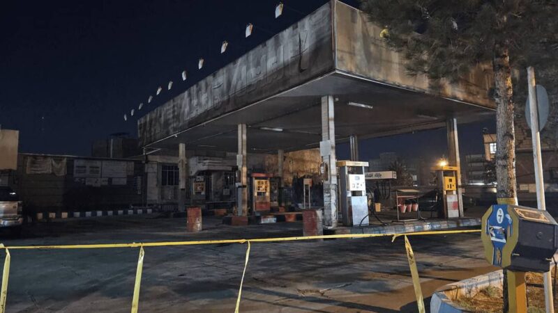 انفجار در پمپ بنزین عجبشیر سه نفر زخمی شدند