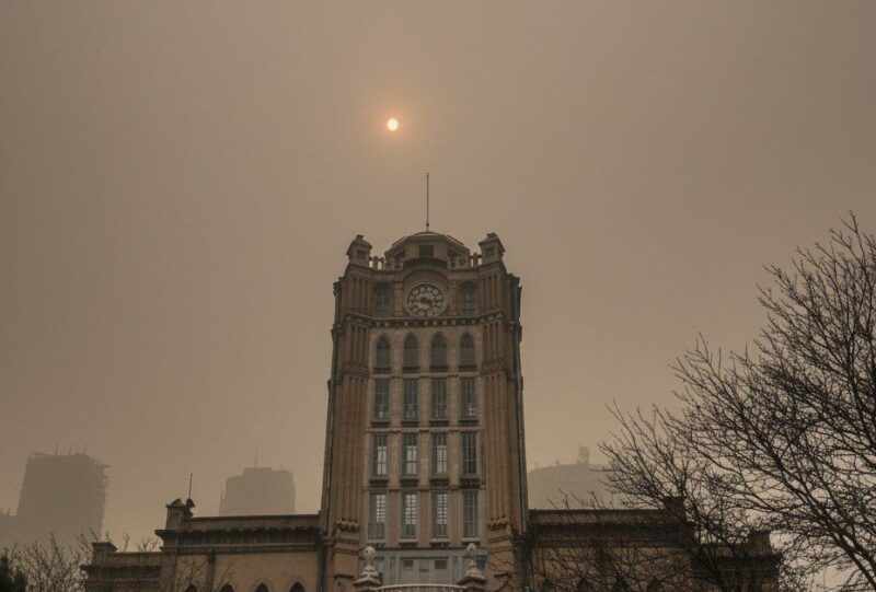 بالاخره دودهای بشرساز، گریبان خودش را گرفت