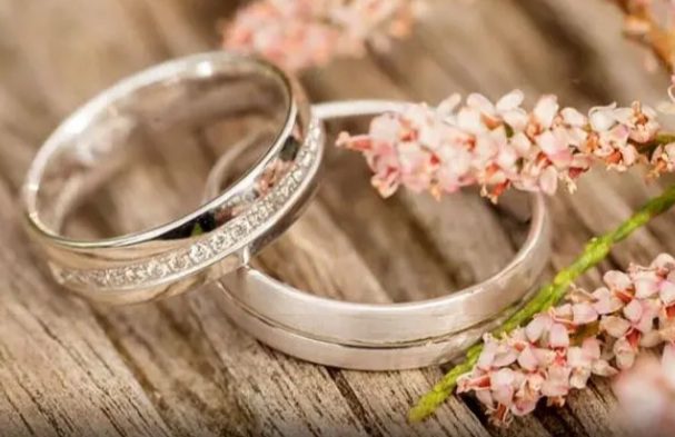 آیا طرح اصلاح مهریه پاک کردن صورت مسئله است؟/ وقتی با عینک مردسالارانه چالش های خانواده را می بینند!