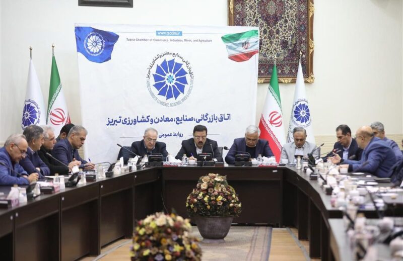 بررسی چالشهای تامین انرژی برق صنایع در فصول سرد در اتاق تبریز