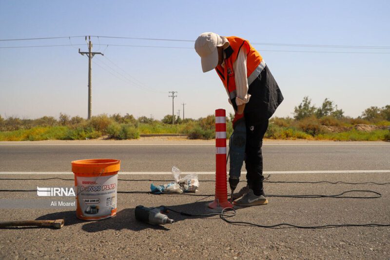 نصب بیش از ۴۰ هزار علائم ایمنی در سطح راههای خوزستان