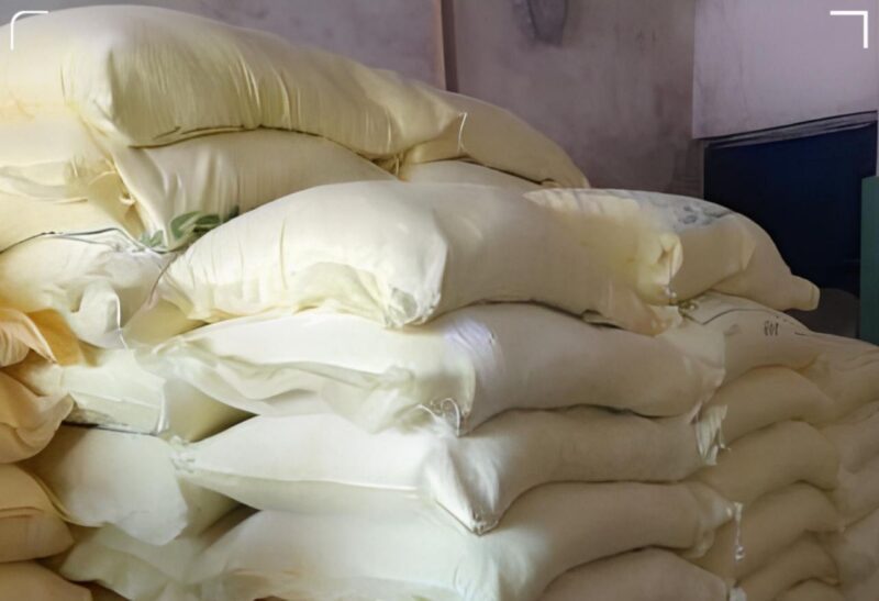 کشف نزديک به یک تن آرد خارج از شبکه توزيع در مراغه