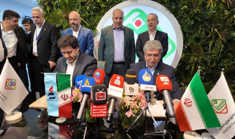 انعقاد تفاهم‌نامه استراتژیک همکاری میان پتروشیمی تبریز و بوشهر؛ آغاز همکاری بلندمدت برای انتقال سالانه ۳۰۰ هزار تن اتیلن