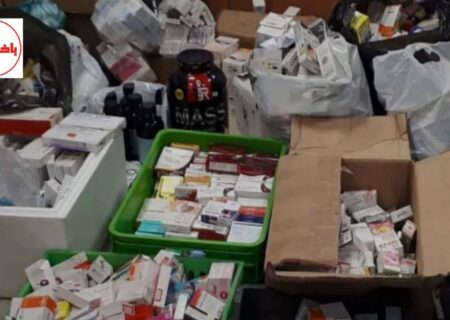 محموله ۴ میلیارد و پانصد میلیون ریالی لوازم آرایشی خارجی قاچاق در مرند کشف شد