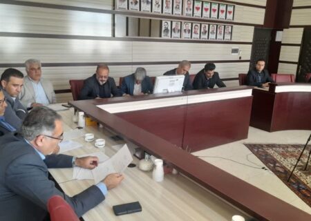 جلسه بررسی واگذاری انشعابات و مقابله با ساخت و سازهای غیرمجاز در مرند