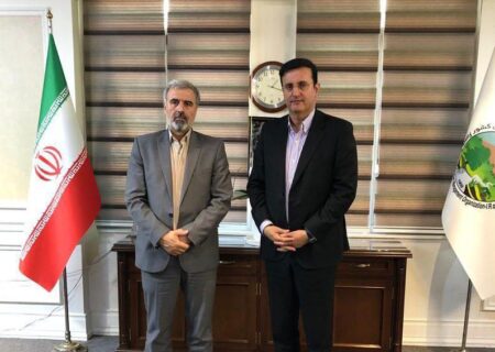 نشست راهبردی برای توسعه آبخیزداری در شهرستان شبستر 