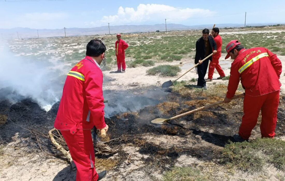 برگزاری مانور اطفاء حریق عرصه های منابع طبیعی در بناب
