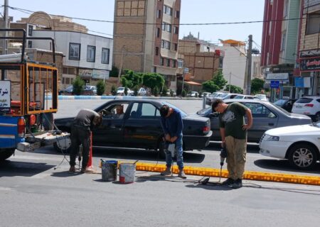 اصلاح و نوسازی تجهیزات ایمنی ترافیک در سطح شهر مرند