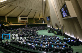 انتخابات هیأت رئیسه و ارسال پیامک‌های تهدید آمیز برای نمایندگان