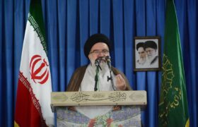 دنبال ساخت بمب اتم نیستیم/ از حق استفاده صلح آمیز از انرژی هسته‌ای کوتاه نمی‌آییم