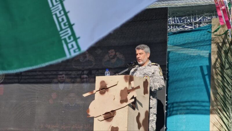 معاون نیروی زمینی ارتش: ایران به برکت دفاع مقدس امن‌ترین کشور منطقه است