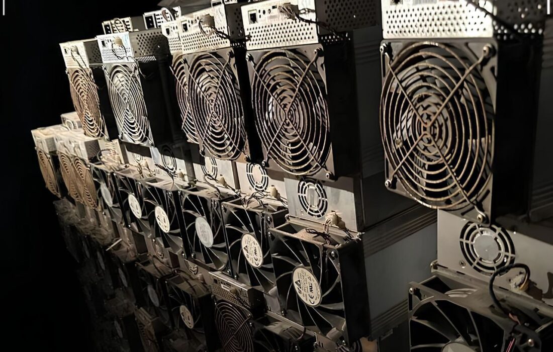 ۵۲۰ دستگاه غیرمجاز استخراج رمز ارز در تبریز کشف و جمع آوری شد