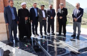 غبارروبی و عطرافشانی مزار شهدای گمنام کلیبر با حضور مدیرکل فرهنگ و ارشاد اسلامی آذربایجان شرقی