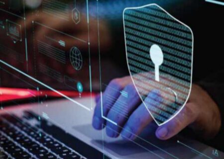 کلیک بر روی لینک جعلی “شکایت علیه شما” ۲ میلیارد برای شاکی آب خورد