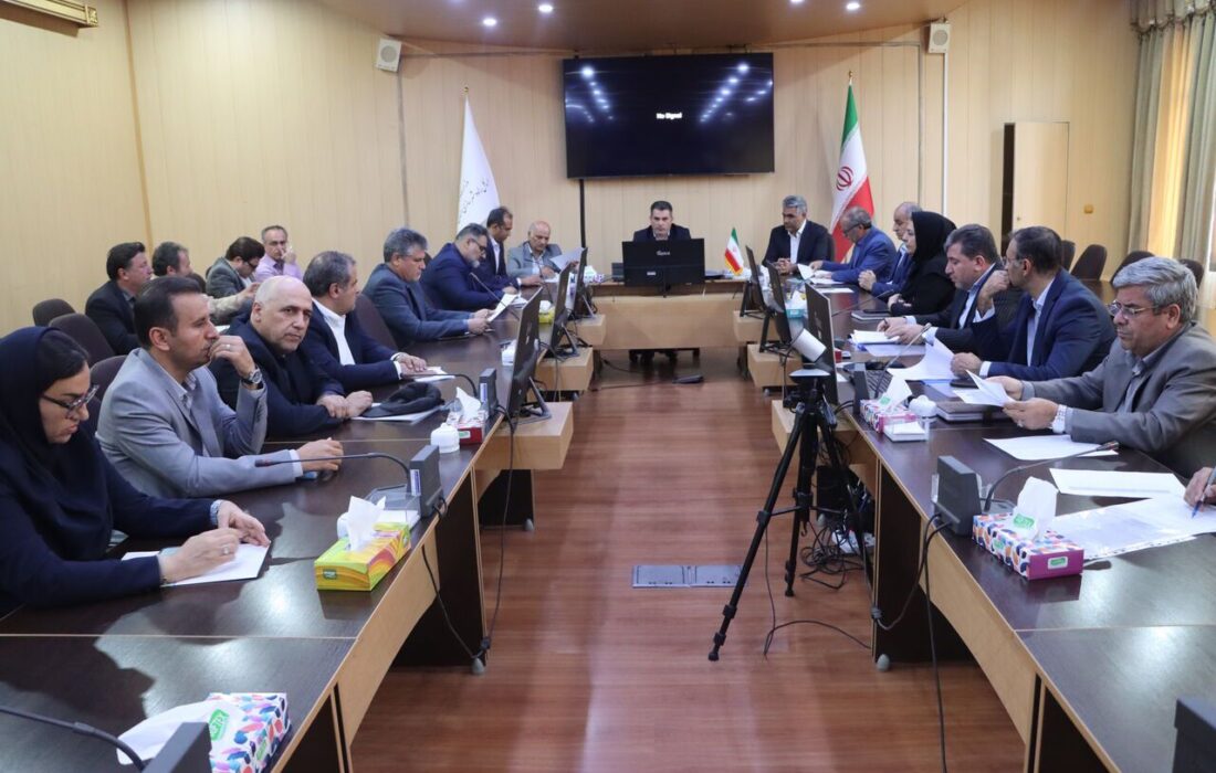 پرداخت وام ساخت مسکن در طرح نهضت ملی مسکن از تسهیلات تکلیفی کلیه بانک‌های عامل کشور است 