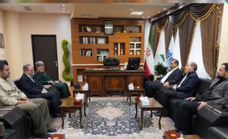 مشارکت سازمان منطقه آزاد ارس در احداث یادمان شهدا در هادیشهر و خداآفرین