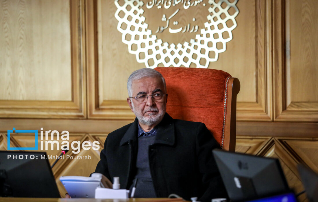 دستور وزیر کشور برای بررسی وضعیت حمل و نقل عمومی غیررسمی و اینترنتی