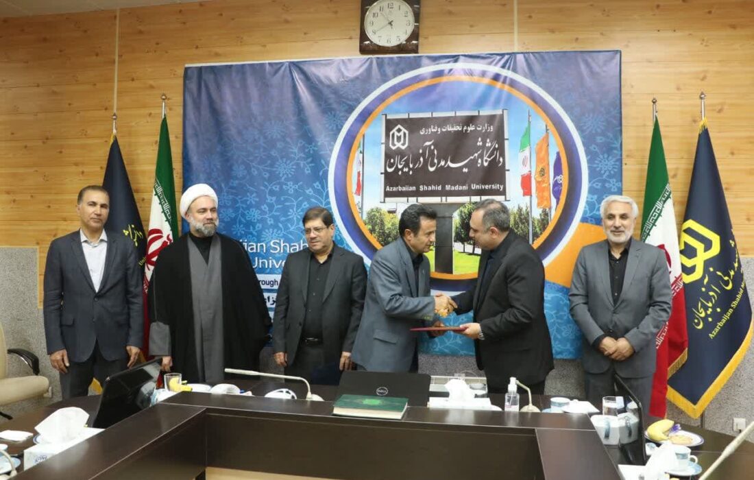 آیین تکریم و معارفه سرپرست دانشگاه شهید مدنی آذربایجان برگزار شد