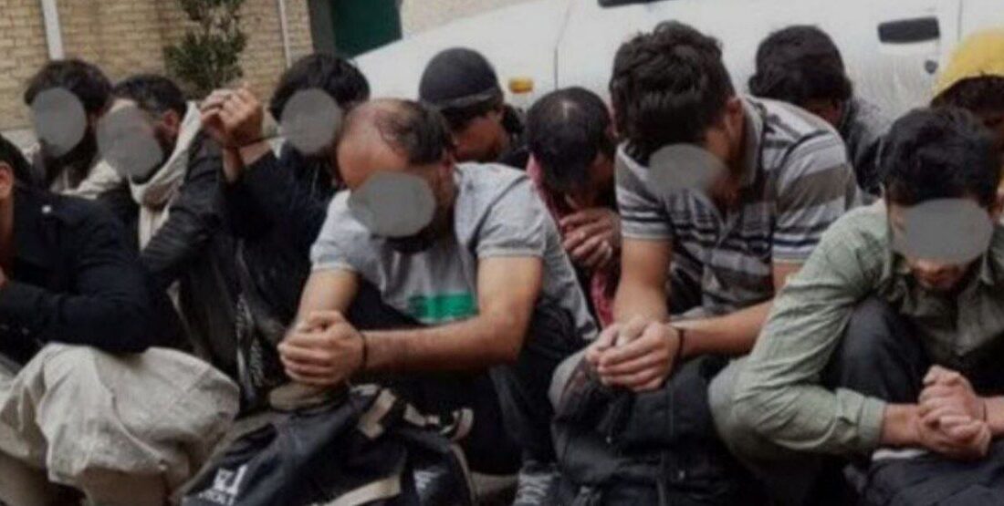 جمع آوری ۶۶ اتباع غیرمجاز در ” مرند “