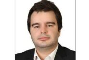 جایزه استادیار جوان برتر کشور را از بنیاد ملی نخبگان دریافت کرد.