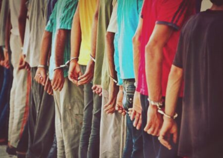 بازداشت و جمع آوری ۲۱ اتباع غیرمجاز در میانه