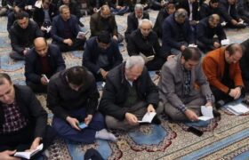 توسل کارکنان منطقه ۸ عملیات انتقال گاز ایران به اهل بیت (ع)