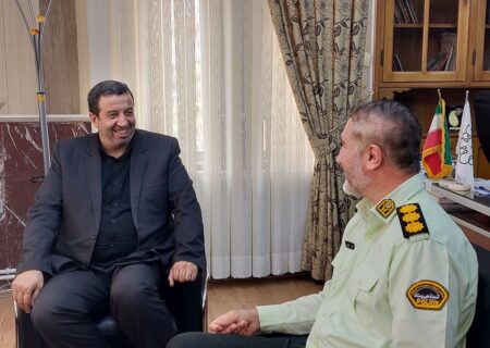 دیدار فرمانده انتظامی شهرستان میانه با شهردار به مناسبت روز شهرداری و دهیاری