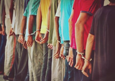 جمع‌آوری ۱۹ نفر از اتباع غیرقانونی در تبریز / کشف ۲ کیلوگرم ماده مخدر