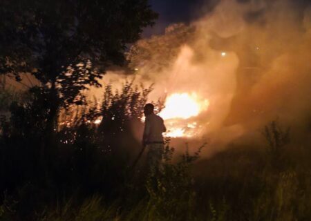 آتش‌سوزی در محله سیدلوی هریس بر اثر سهل‌انگاری شهروند