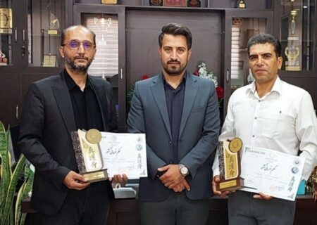 اهدای مدال قهرمانی ورزشکاران سرابی به سرداران شهید