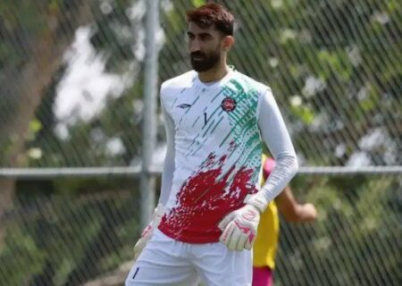 علیرضا بیرانوند از پرسپولیسی‌ها بابت اتفاقات فصل گذشته عذرخواهی کرد.