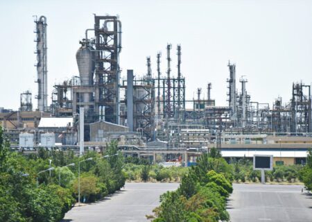 پایان موفقیت‌آمیز تعمیرات اساسی پتروشیمی تبریز در سال ۱۴۰۴
