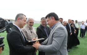 آیین افتتاح زمین چمن مصنوعی فوتبال بخش ممقان 
