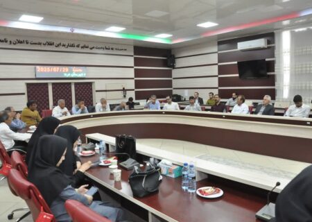 نشست صمیمی با فعالان اجتماعی، سیاسی و رسانه‌ای مرند