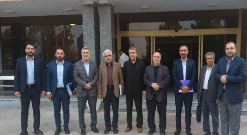 در دیدارحبیب زاده با وزیر بهداشت؛ بر تأمین اعتبار برای تکمیل بخش توسعه بیمارستان آیت‌الله کوه‌کمری مرند تاکید شد