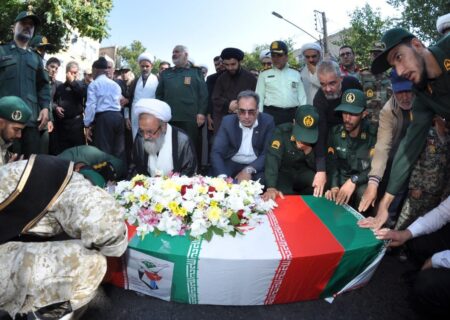آیین تشییع پیکر پاک شهید پاسدار «محمد باقر مصطفایی»